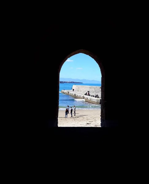 Όμορφη Θέα Στη Θάλασσα Και Την Παλιά Πόλη Στο Cefalu — Φωτογραφία Αρχείου