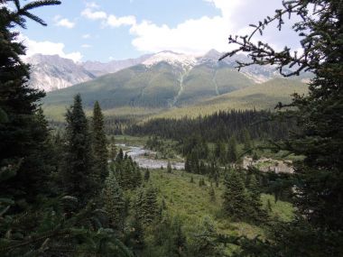 Johnston Kanyon, Banff National Park, Kanada Rocky Dağları, Kanada, Alberta mürekkep tencerelerde çevresinde sayısı