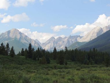 Johnston Kanyon, Banff National Park, Kanada Rocky Dağları, Kanada, Alberta mürekkep tencerelerde çevresinde sayısı