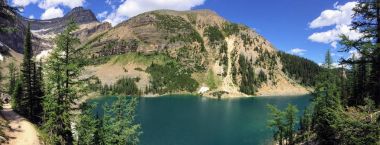 Lakeview iz, düz buzulların altı, göl Agnes, ayna göl, yakın çevresinde göl Agnes çay evi, görünümü biraz yürüyüş ve büyük arı kovanı, Banff National Park, Amerika Birleşik Devletleri, Alberta