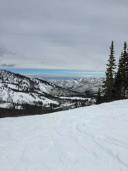 Vinter Majestätisk Utsikt Runt Wasatch Front Klippiga Bergen Brighton Skidort — Stockfoto