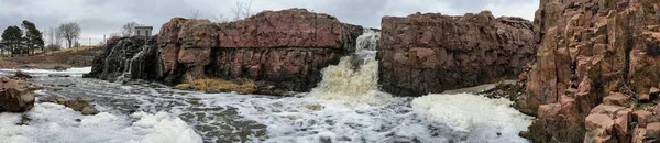 Der Große Sioux Fluss Fließt Über Felsen Sioux Falls South — Stockfoto