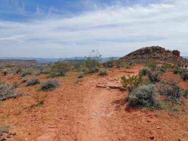 Beck Hill, bukalemun, kaplumbağa duvar, cennet RIM ve rehabilitasyon yıkama parkurları, Batı ABD etrafında St George Utah çevresinde parkurları üzerinden çöl panoramik manzaralar