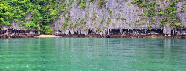 Isla Vistas Mar Cerca Phuket Tailandia Con Blues Turquesa Verdes — Foto de Stock