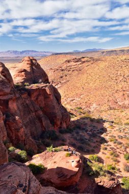 Kızıl Kayalıklar Ulusal Koruma Alanı Yabanı ve Fil Kemeri 'nden Kar Kanyonu Parkı ve Utah' ın çöl rezervinde bulunan St. George, Utah 'ın kemik yıkama yolu. Birleşik Devletler. Usa.