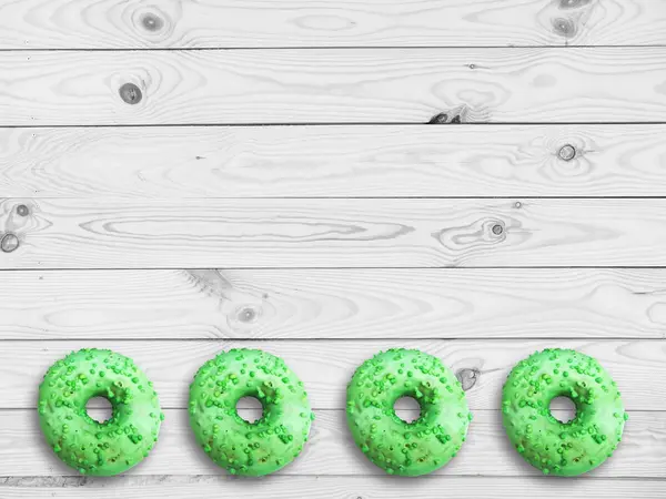 Süße Und Leckere Donuts Mit Verschiedenen Polewami Ist Der Perfekte — Stockfoto