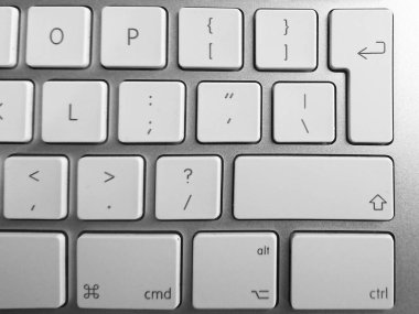 beyaz kırmızı kareli masa örtüsü, renkli masa örtüsü