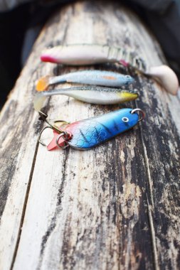 Yırtıcılar için çeşitli kauçuk balık yemi