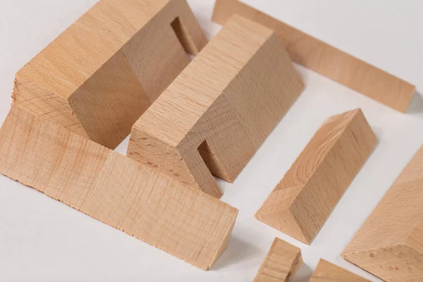 The Abstract elements Wooden blocks, decorative cut in tree, close-up on white background — Stock Photo, Image