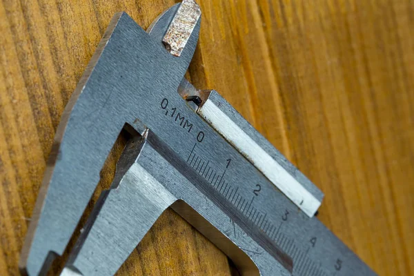 Herramientas de medición manuales de alta precisión - pinzas vernier bro — Foto de Stock