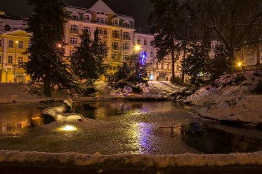 Küçük Batı Bohemian spa kasabasında merkezi Spa Parkı Marianske Lazne (Marienbad)-Çek Cumhuriyeti