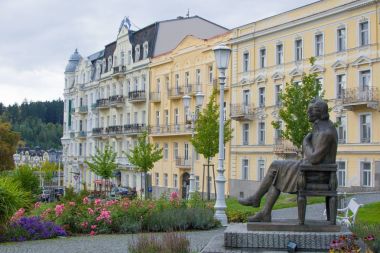 Çek Cumhuriyeti (bölge Karlovy Vary Batı kesiminde Goethe Meydanı ve spa Parkı - Merkezi, Marianske Lazne (Marienbad) - büyük ünlü bohem kaplıca kenti)