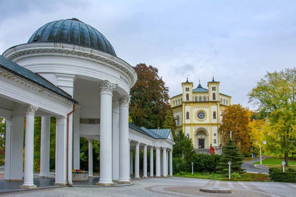 Arquitectura Spa Pequeña Ciudad Balneario Bohemia Marianske Lazne Marienbad República — Foto de Stock