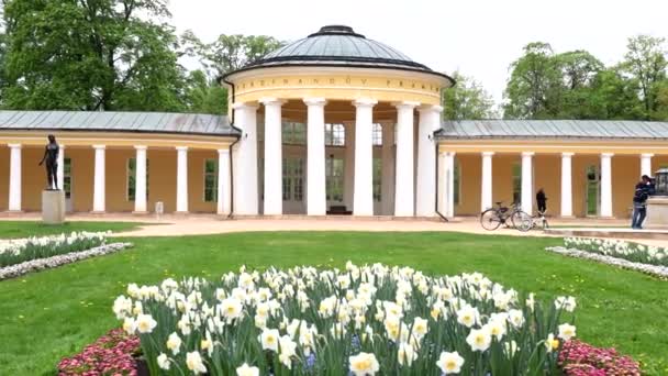 Fonte Água Mineral Ferdinand Grande Cidade Spa Marianske Lazne Marienbad — Vídeo de Stock