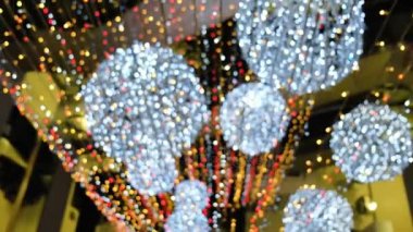 Görüntü'nün Merkezi asılı Noel süsleri