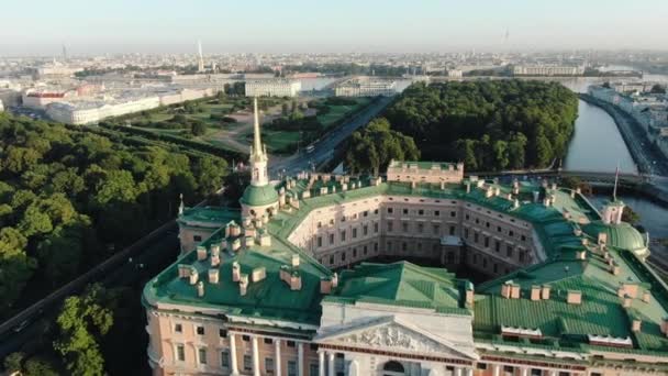 Michajlovský hrad v Petrohradě letecký pohled — Stock video