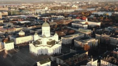 Helsinki Katedrali tarihi şehirler arasında yer alır.