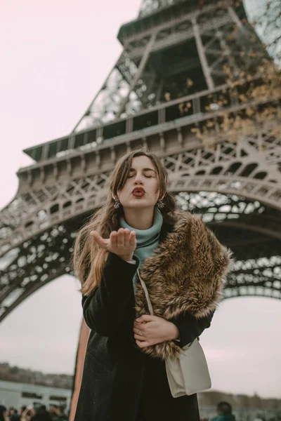 Beautiful Woman Paris — Stock Photo, Image