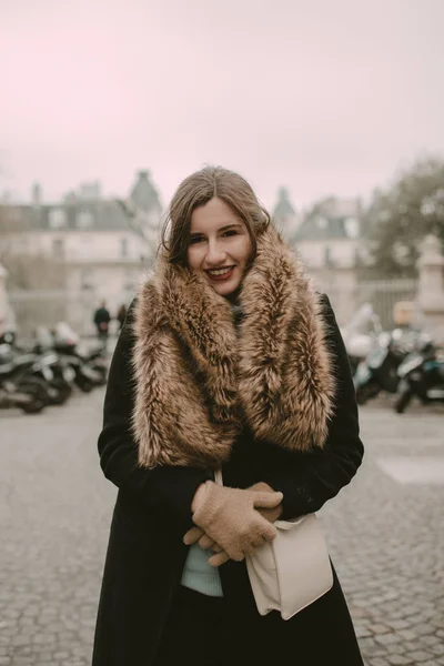 Pařížské Žena Ulicích Paříže — Stock fotografie