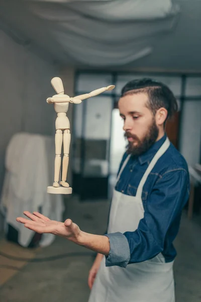 Male Hipster Designer Wooden Mannequin Doll Workshop Craftsman Levitating Object — Stock Photo, Image