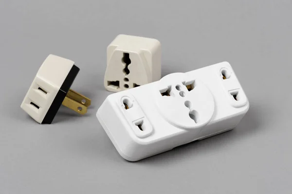 Adaptador de enchufe universal — Foto de Stock