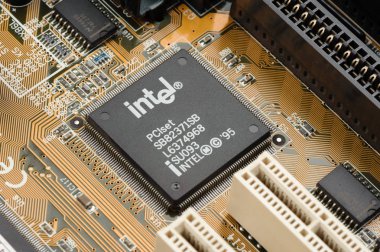 Intel kulanılmaz