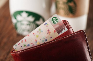 Starbucks kartı üzerinde logo