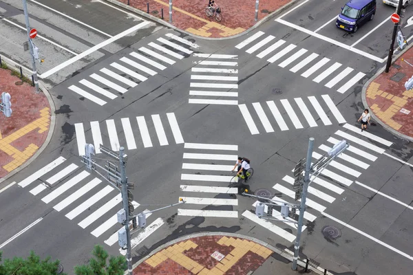 Cruce de caminos en Sapporo —  Fotos de Stock