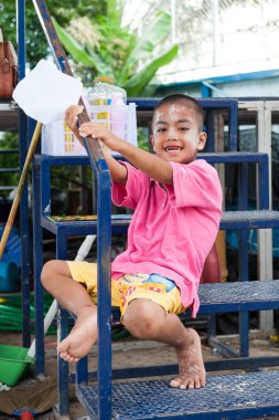 Tay özürlü çocuk