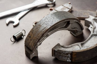 Motosiklet davul ara