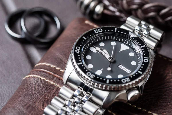 Luxury stainless steel wristwatch — Stock Photo, Image