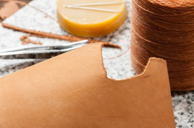 kahverengi nubuk deri