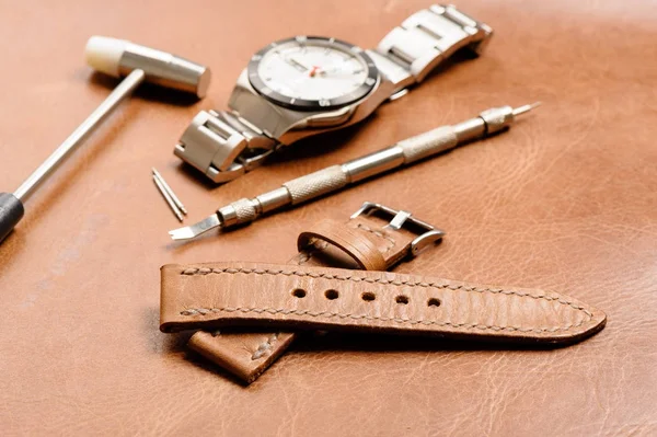 Leather watch strap — Stock Photo, Image
