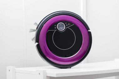 Robot elektrik süpürgesi.