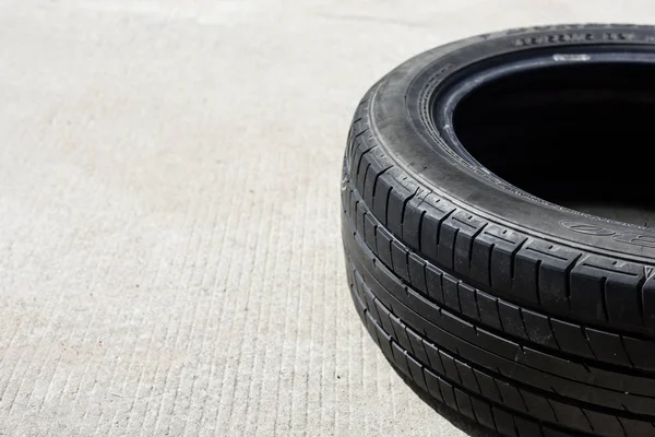 Car tire — Stock Photo, Image