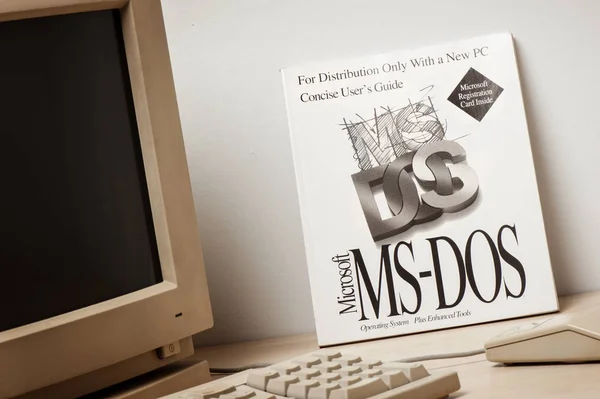 Руководство по MS-DOS — стоковое фото