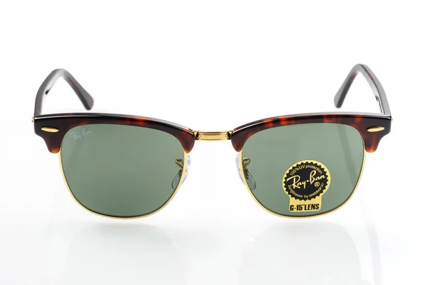 Solglasögon från Rayban — Stockfoto