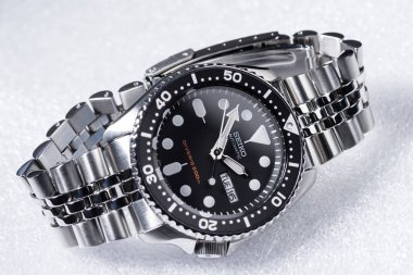 Seiko Otomatik Skx007k2