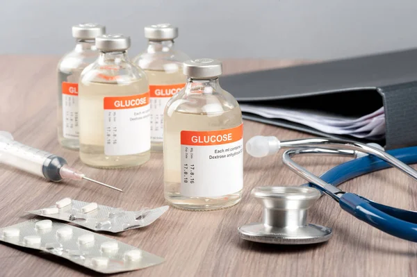 Flacon Fermé Glucose Pour Nutrition Parantérale Pour Hypoglycémie — Photo