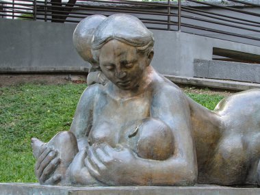 Heykel anneler için