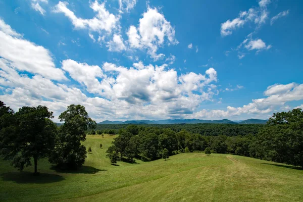 çayır Dağları ile