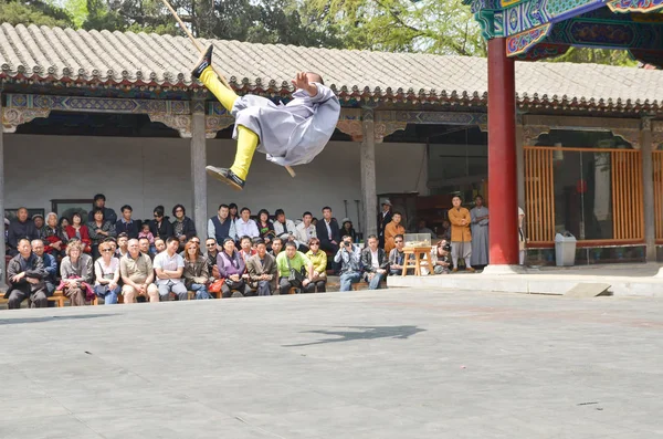 Demostración de los monjes Shaolin 4 — Foto de Stock