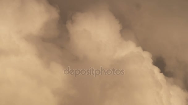 Moln i himlen ovanför salt lake city — Stockvideo
