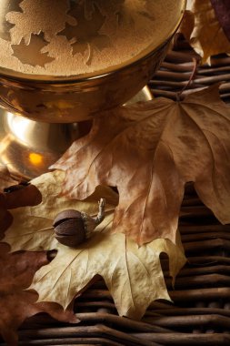 Hasır yüzey yapraklarda