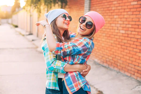 Young girls in shirts on the street — Stock Photo, Image