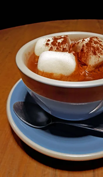 Chocolate quente americano com marshmallows — Fotografia de Stock
