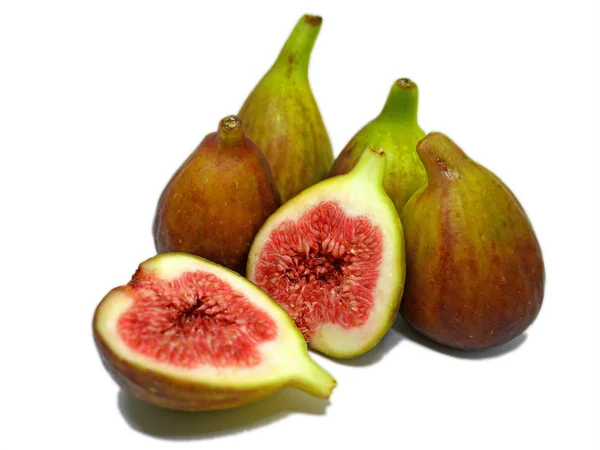 Figues fraîches mûres et prêtes à manger isolées — Photo