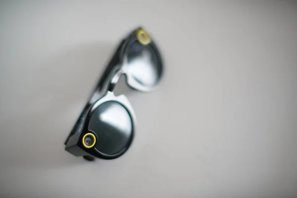 Siyah gözlük Snapchat