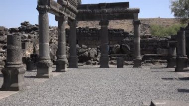 İsrail Eski sinagog kalıntıları önden görünümü