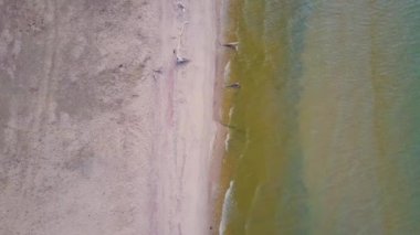 Baykal Gölü kıyıdan havadan görünümü